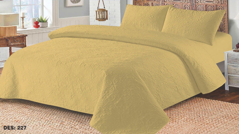 Sandstone Serenity – Beige 3-Piece Comforter Set